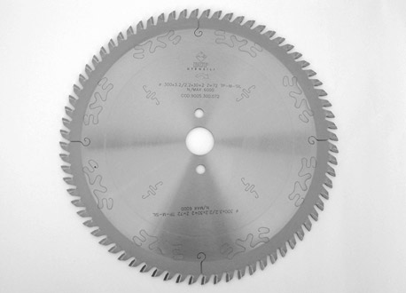 Low-noise universal circular saw blade